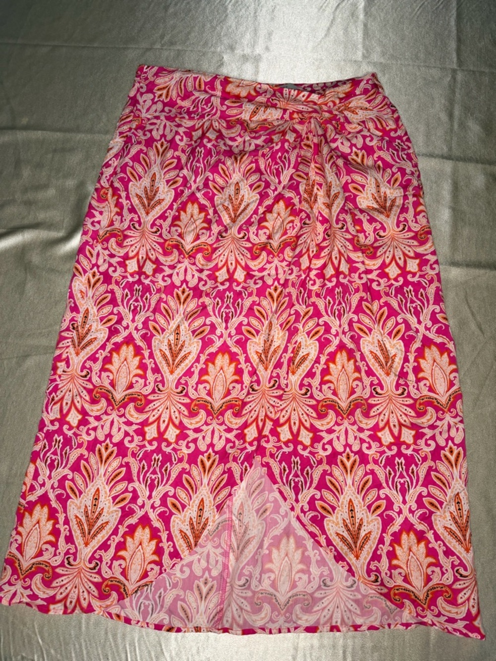 LOFT Pink Damask Twist Front Midi Skirt Size 14 NWOT Paisley